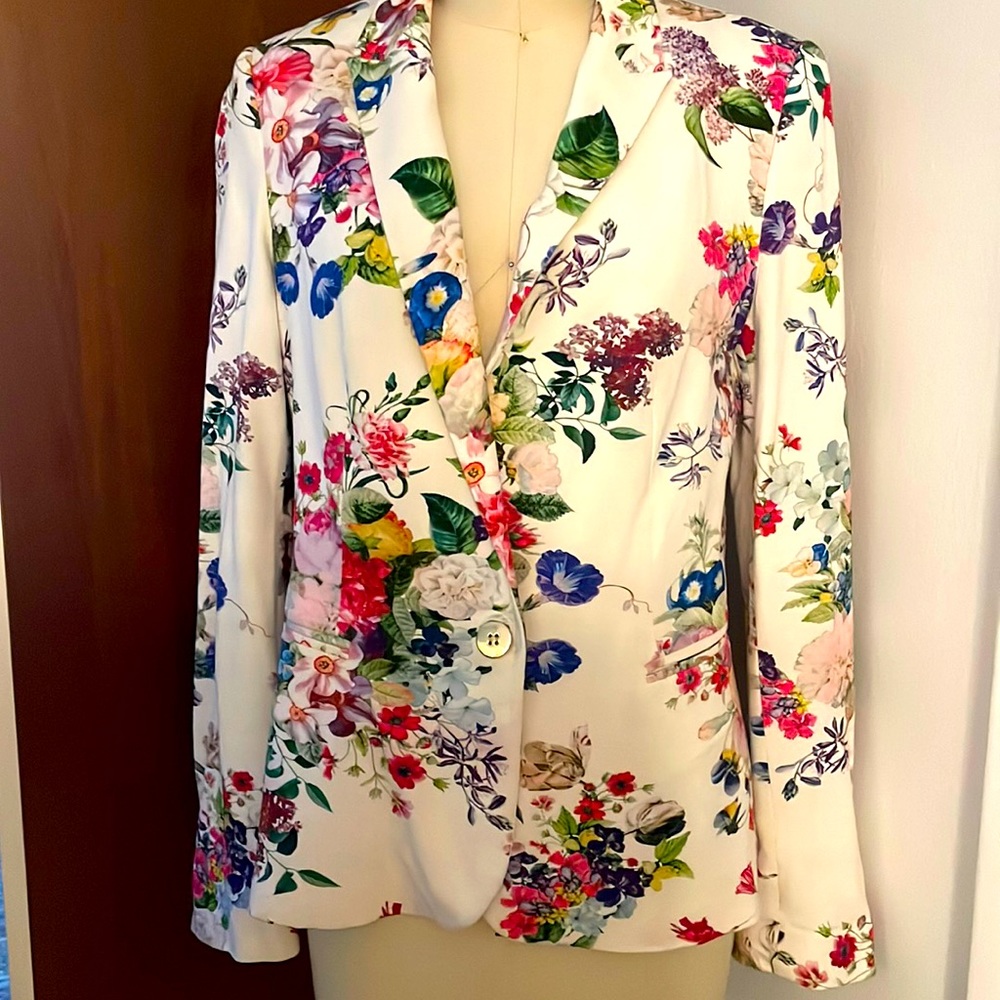 Zara D&G style jacket size 2